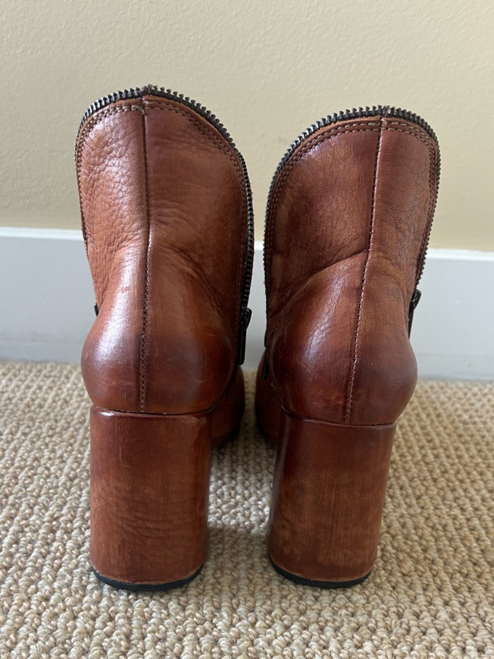 Freebird by Steven Jalessa Boot Cognac Distressed Leather Ankle Boots Size 8 - Picture 3 of 9